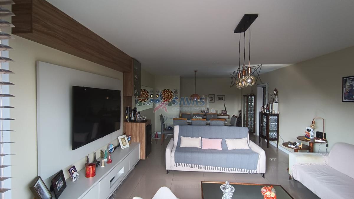 AMPLO APTO DE 03 DORMITÓRIOS EM REGIÃO NOBRE 